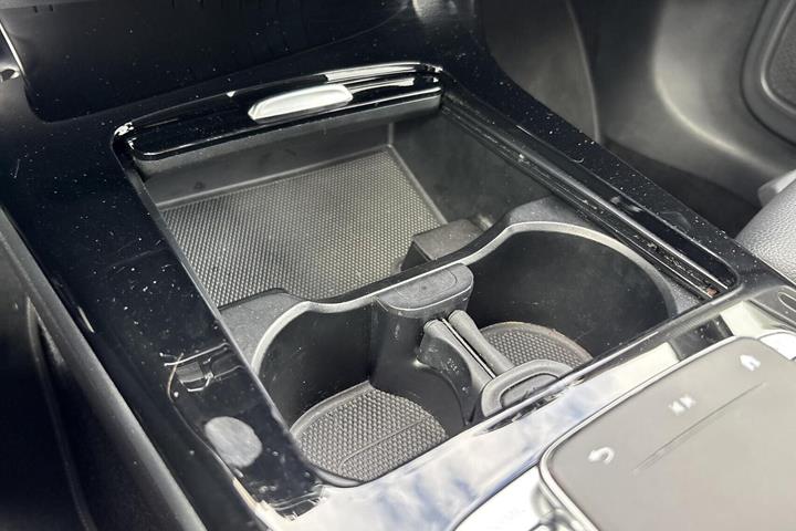 Hvid Mercedes A200 fra 2020