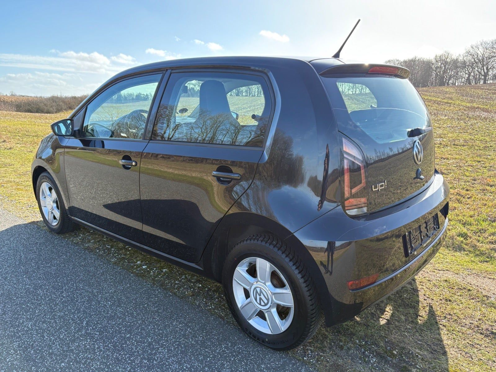 Sort VW UP! fra 2017
