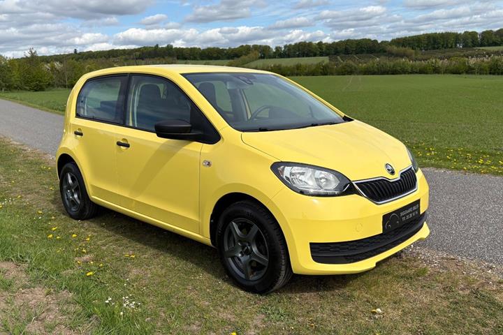 Gul Skoda Citigo fra 2019