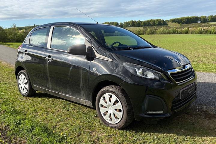 Sort Peugeot 108 fra 2014