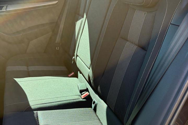 Brun Skoda Karoq fra 2019