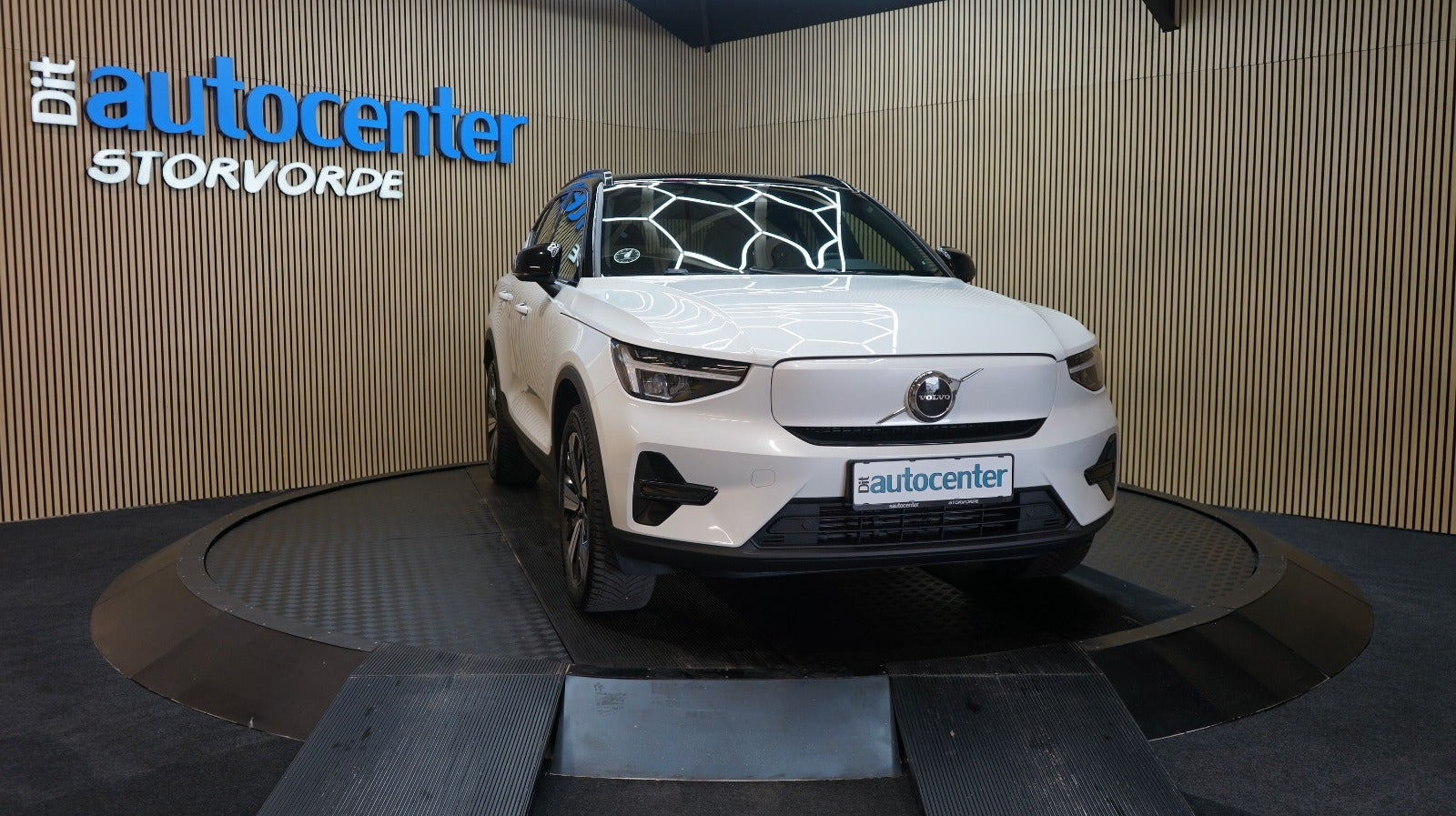 Volvo XC40 ReCharge Plus