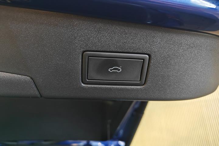 Blå VW ID.4 fra 2022
