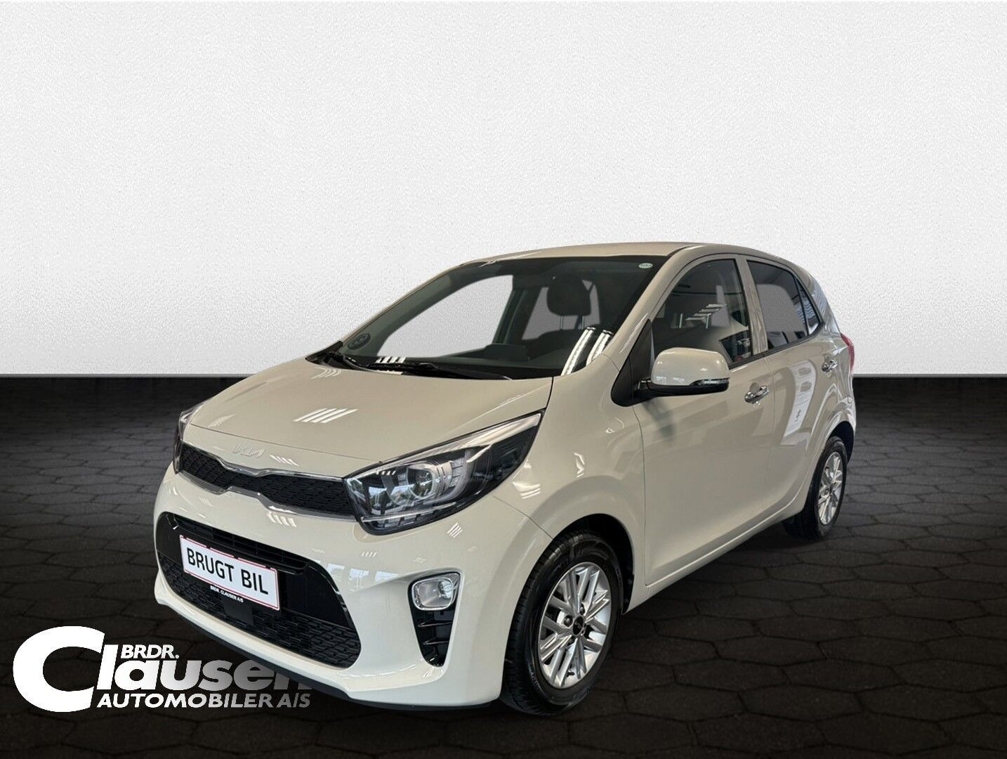 Beige Kia Picanto fra 2024