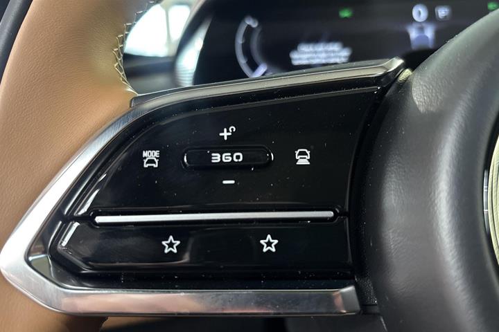 Blå Mazda 6e fra 2026