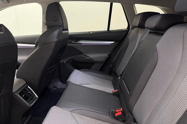 Sort Skoda Enyaq fra 2021
