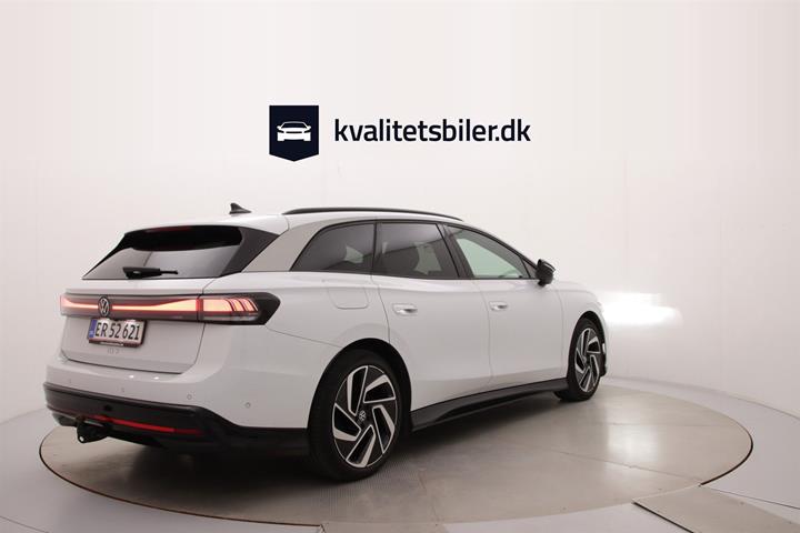 Hvid VW ID.7 fra 2024