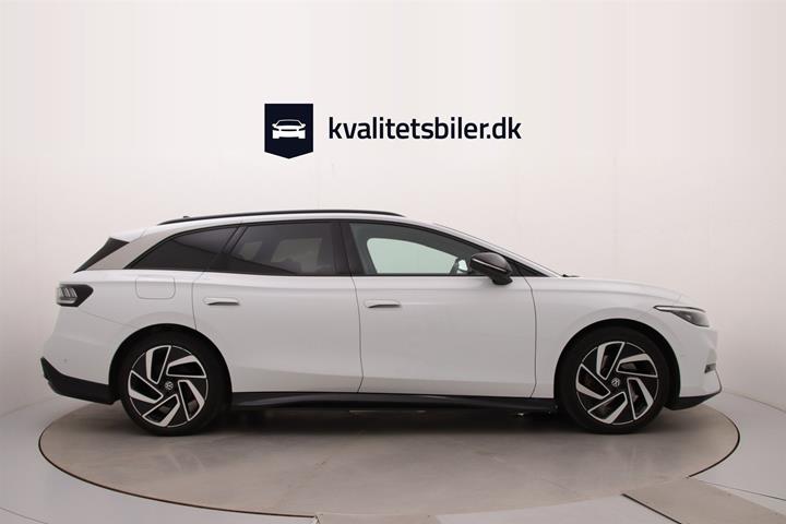 Hvid VW ID.7 fra 2024