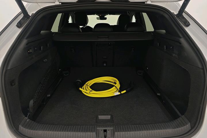 Hvid VW ID.7 fra 2024