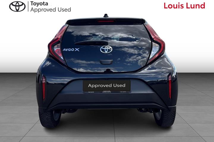 Sort Toyota Aygo X fra 2022