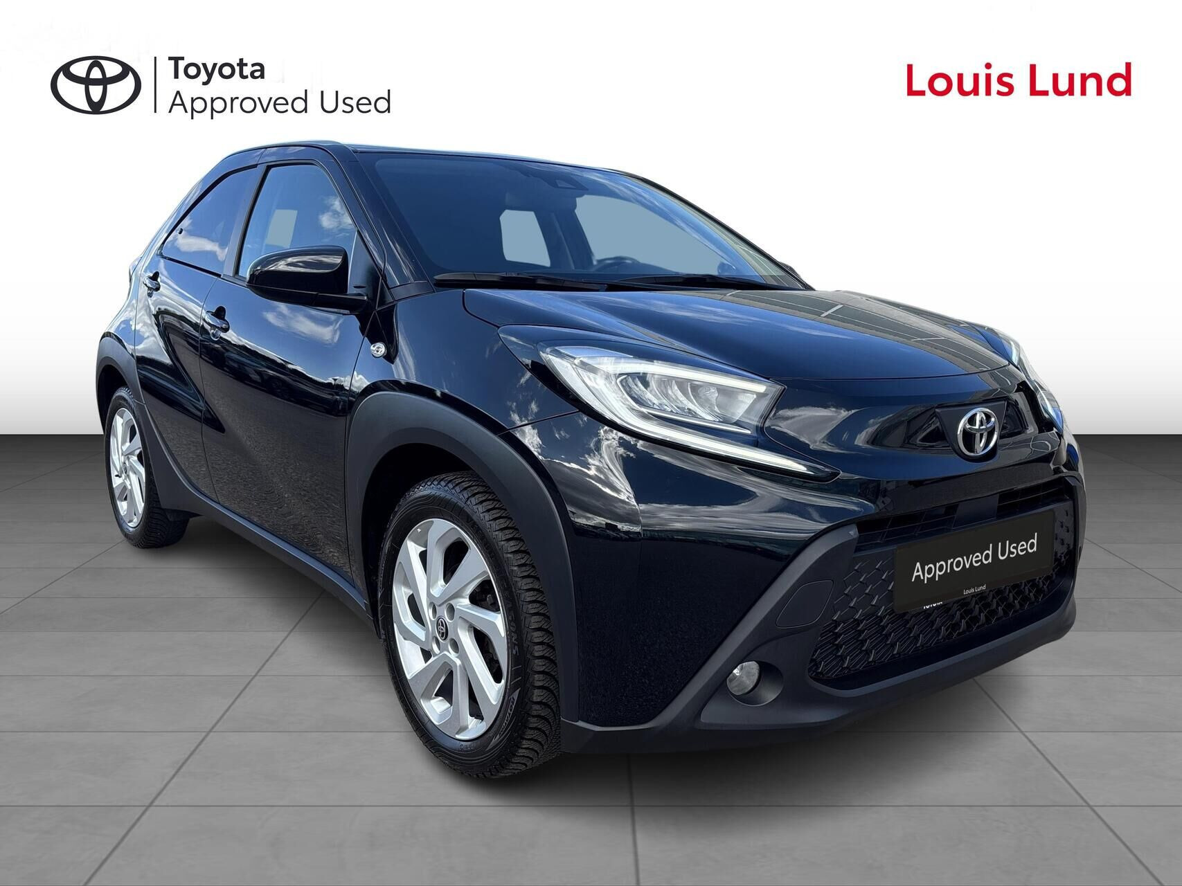 Sort Toyota Aygo X fra 2022