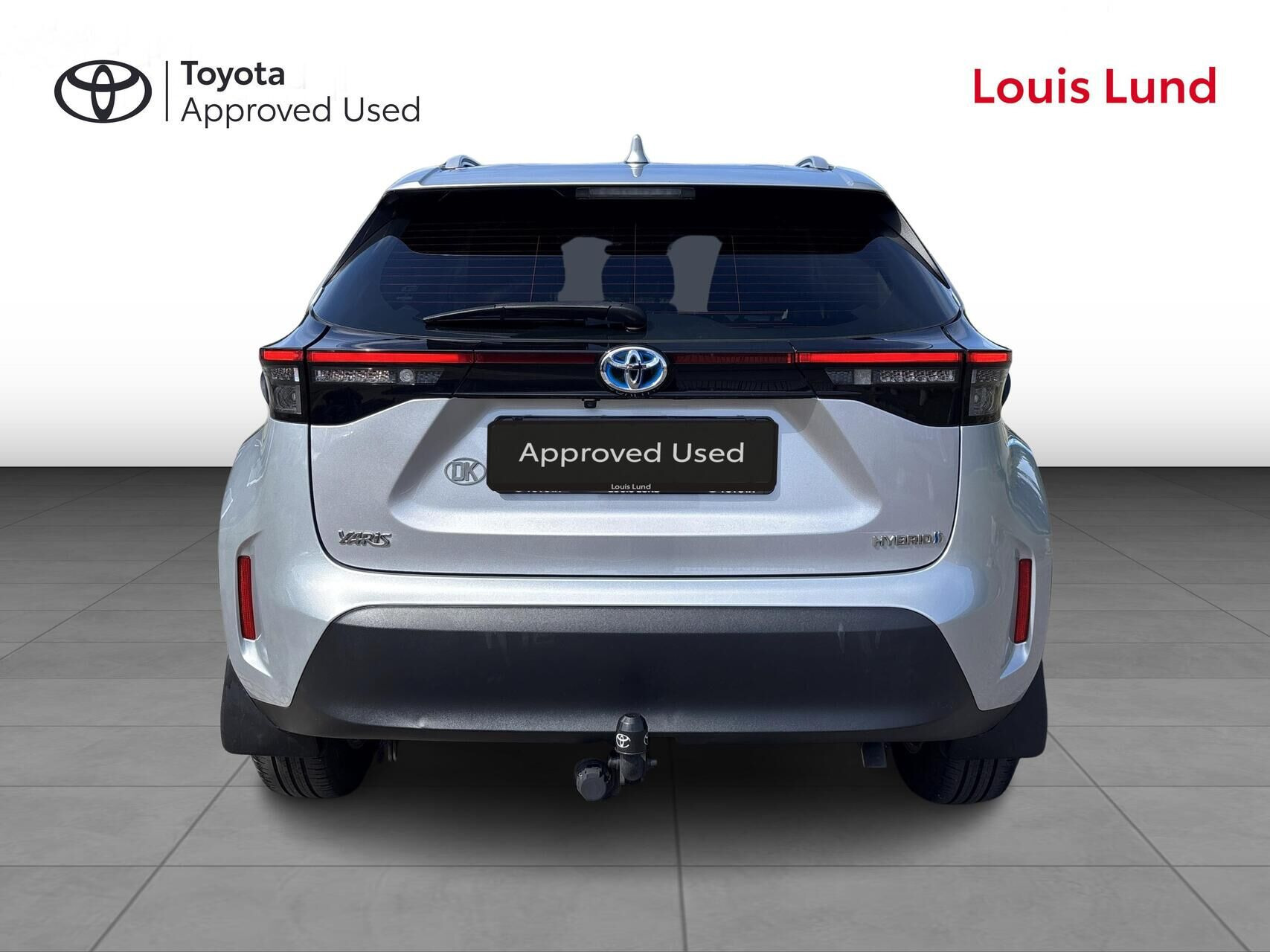 Sølv Toyota Yaris Cross fra 2022