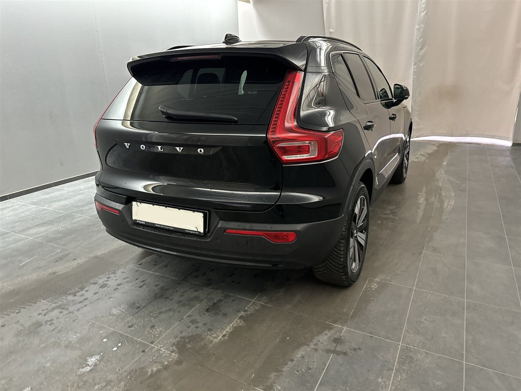 Sort Volvo XC40 fra 2023