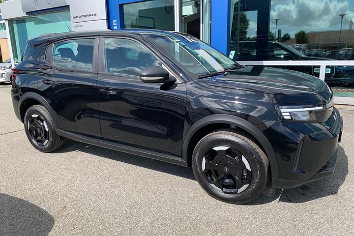 Sort Opel Frontera fra 2025