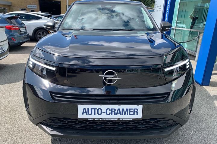Sort Opel Frontera fra 2025