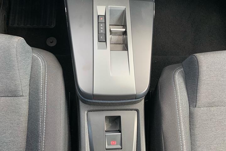 Sort Opel Frontera fra 2025