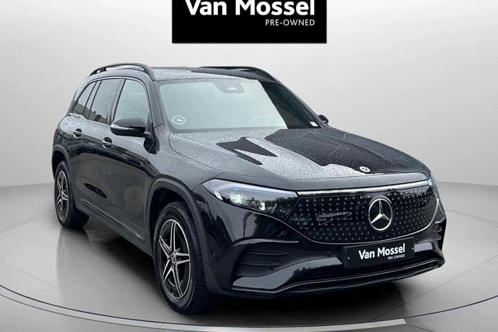 Sort Mercedes EQB 250+ fra 2025