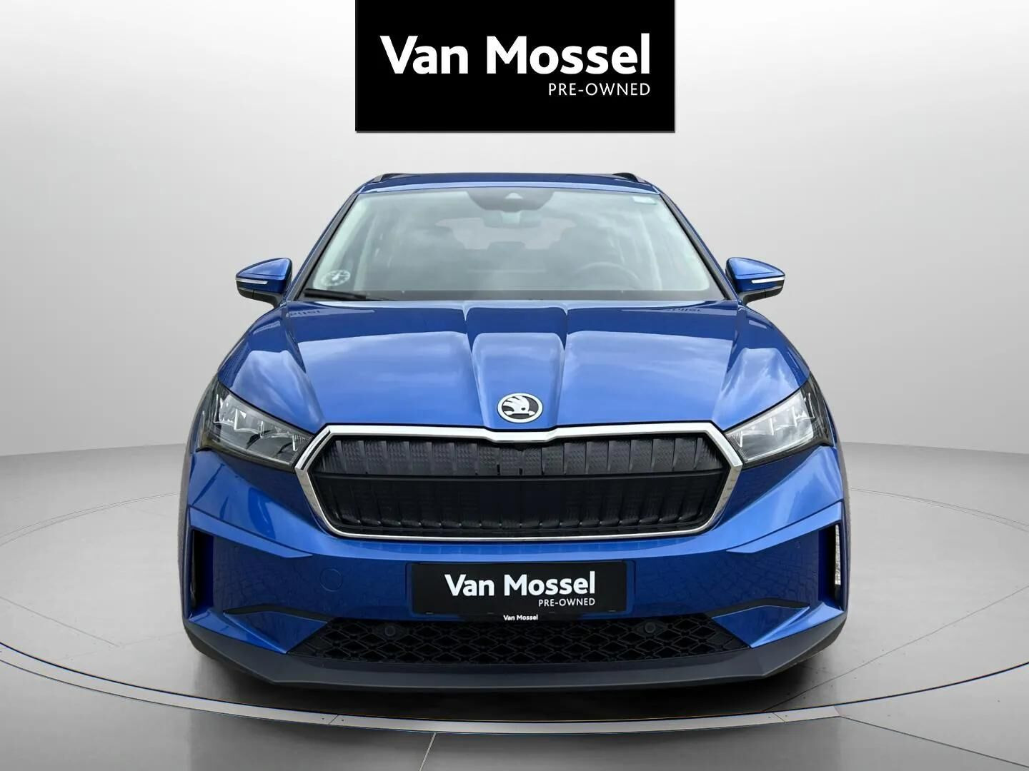Blå Skoda Enyaq fra 2023