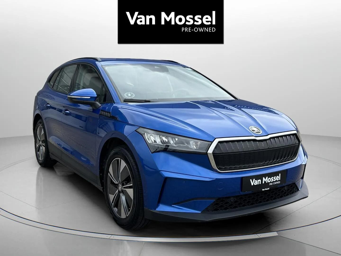 Blå Skoda Enyaq fra 2023