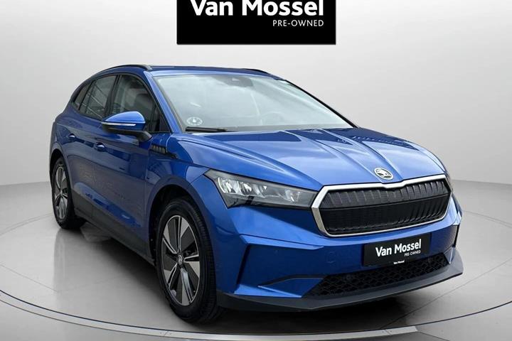 Blå Skoda Enyaq fra 2023