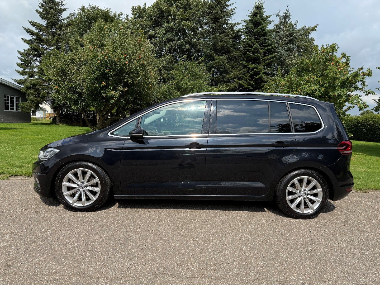 undefined VW Touran fra 2017