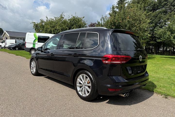 undefined VW Touran fra 2017