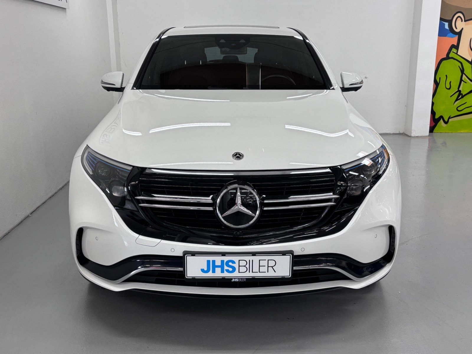 Hvid Mercedes EQC400 fra 2020