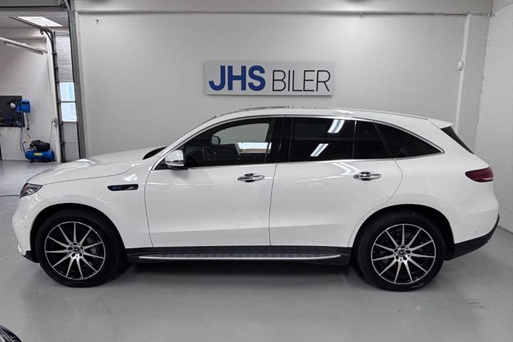 Hvid Mercedes EQC400 fra 2020