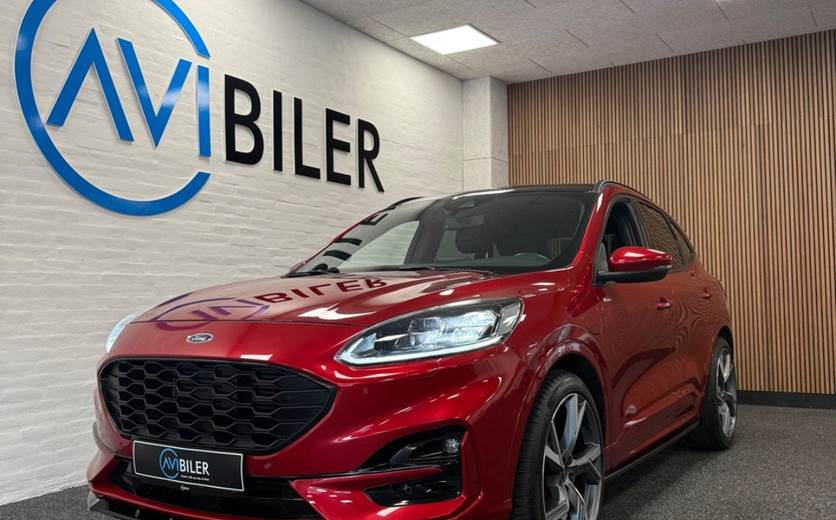 Ford Kuga 2,5 PHEV ST-Line X CVT