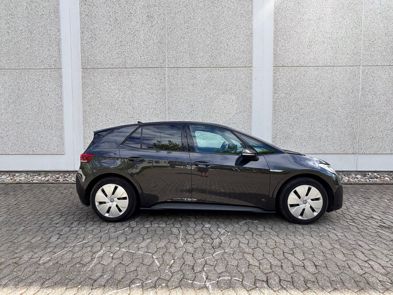 Grå VW ID.3 fra 2021
