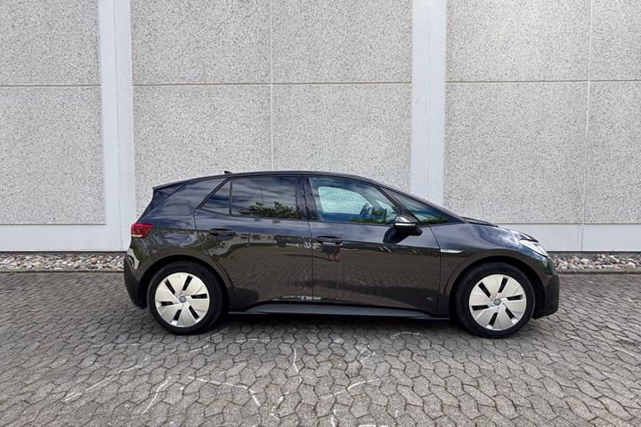 Grå VW ID.3 fra 2021