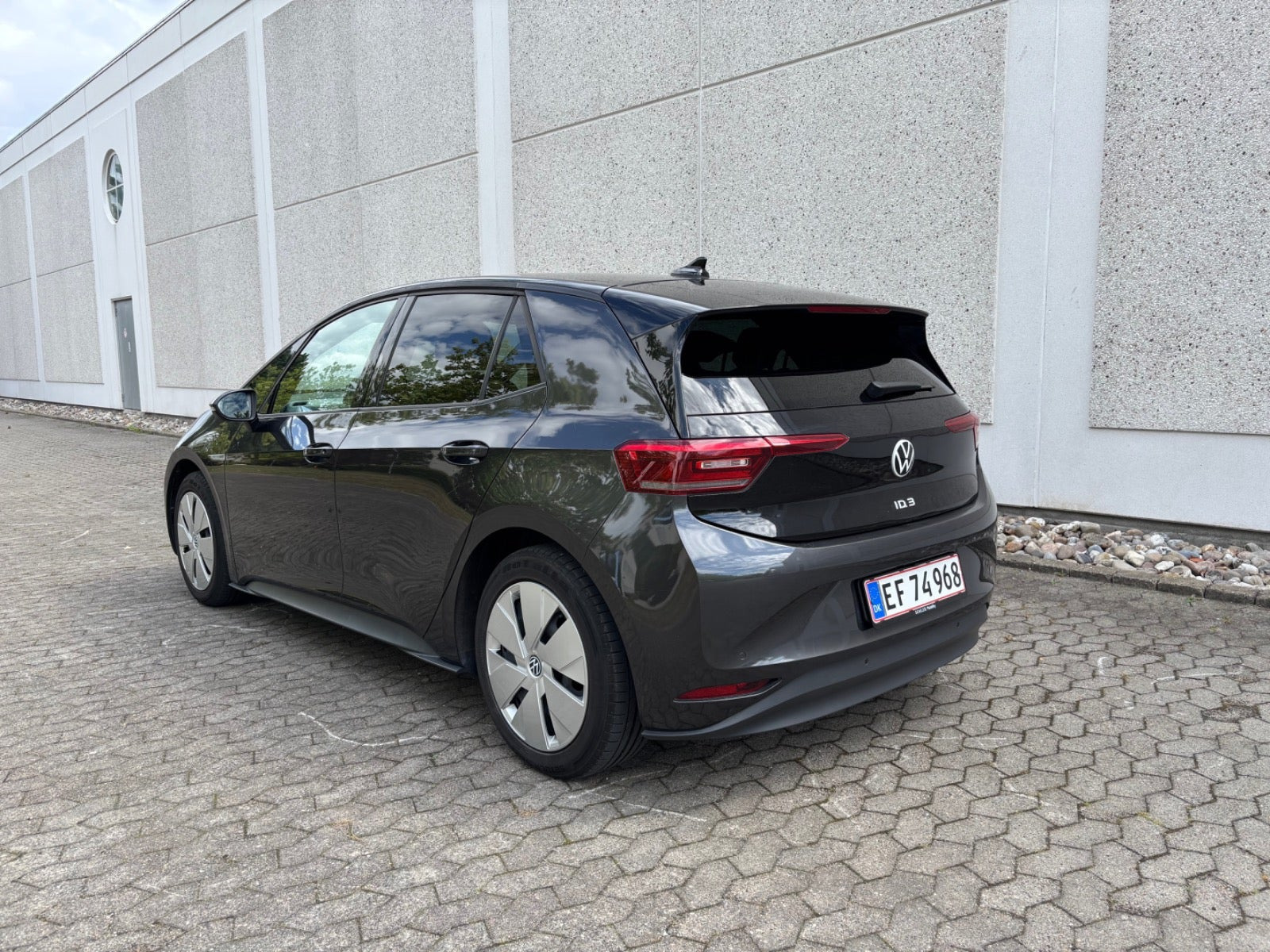 Grå VW ID.3 fra 2021