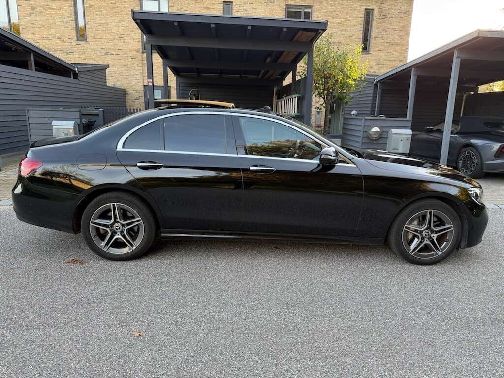 Sort Mercedes E300 e fra 2022