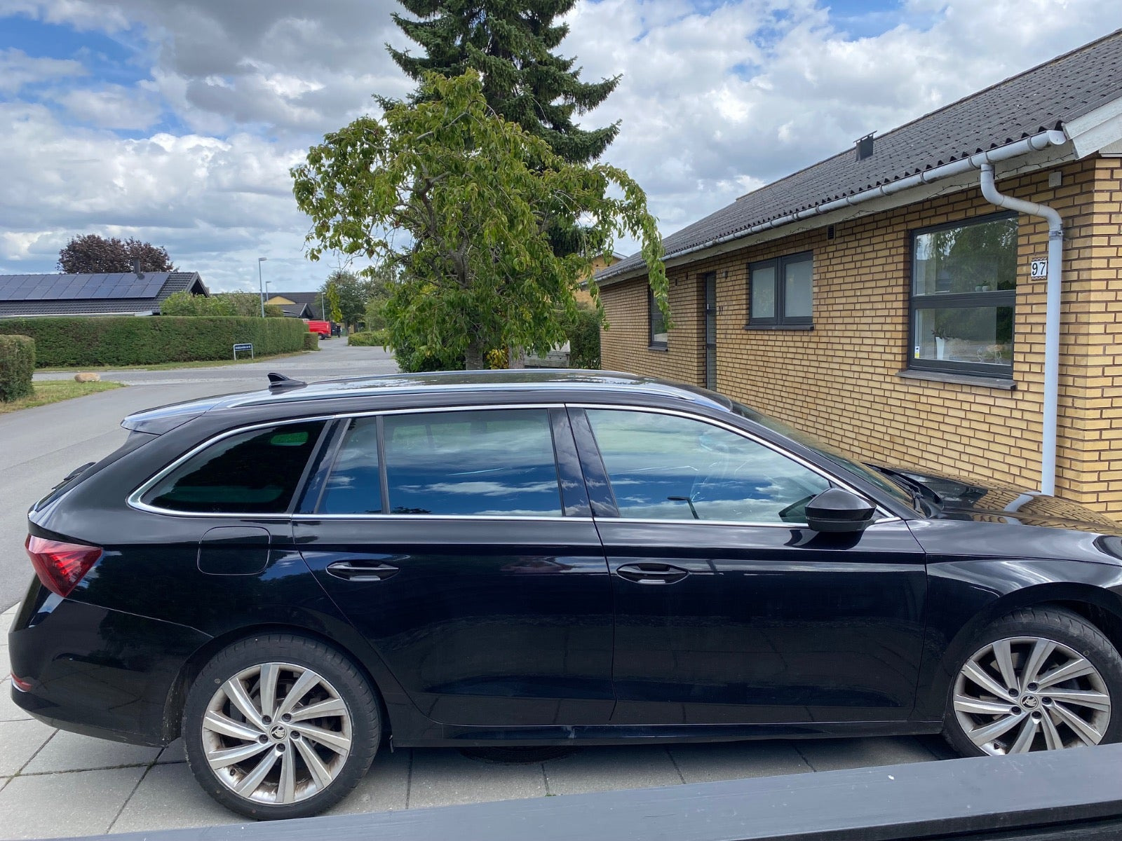 Sort Skoda Octavia fra 2021