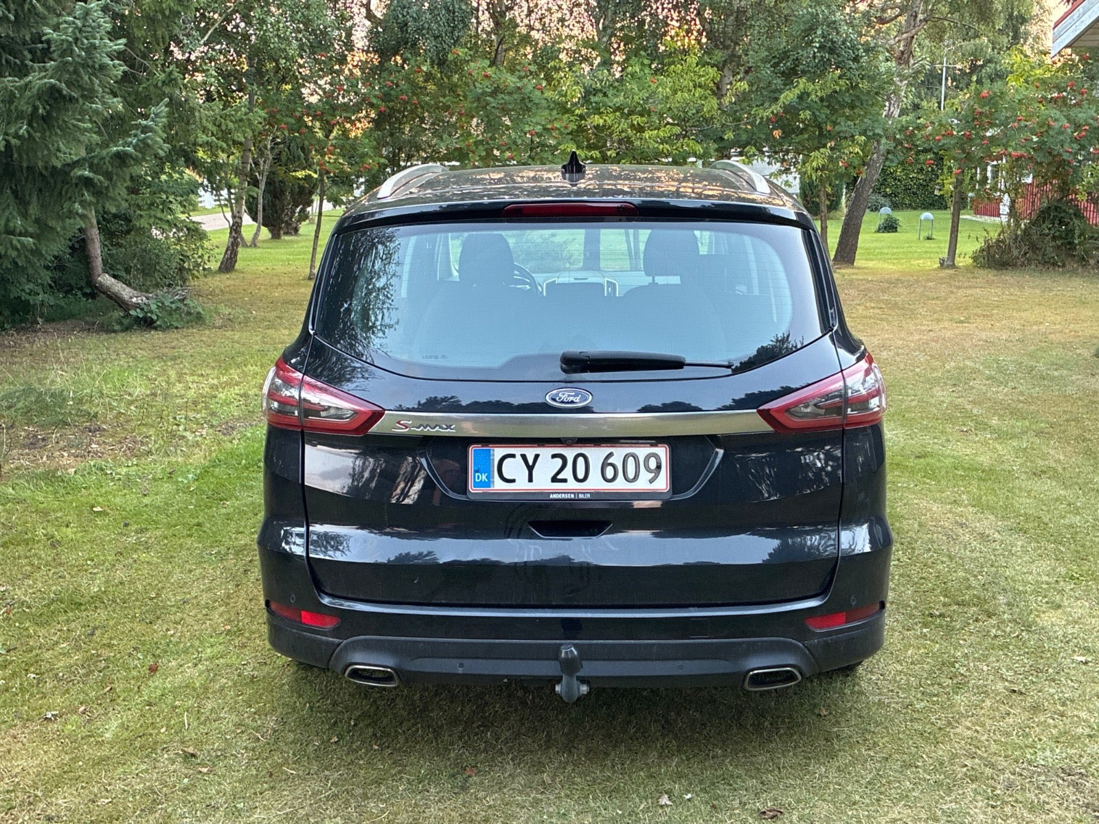 Sort Ford S-MAX fra 2020