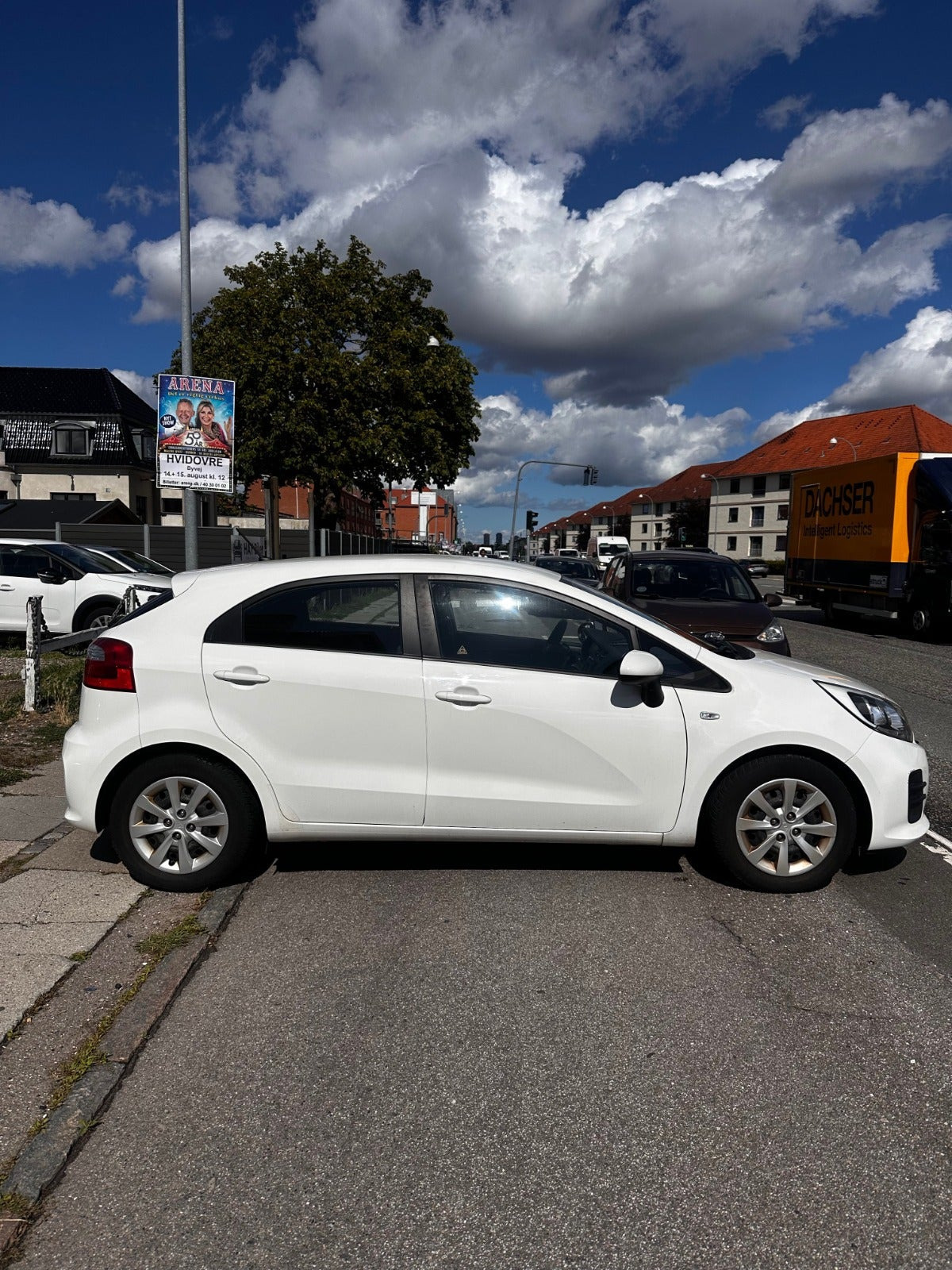 Hvid Kia Rio fra 2015