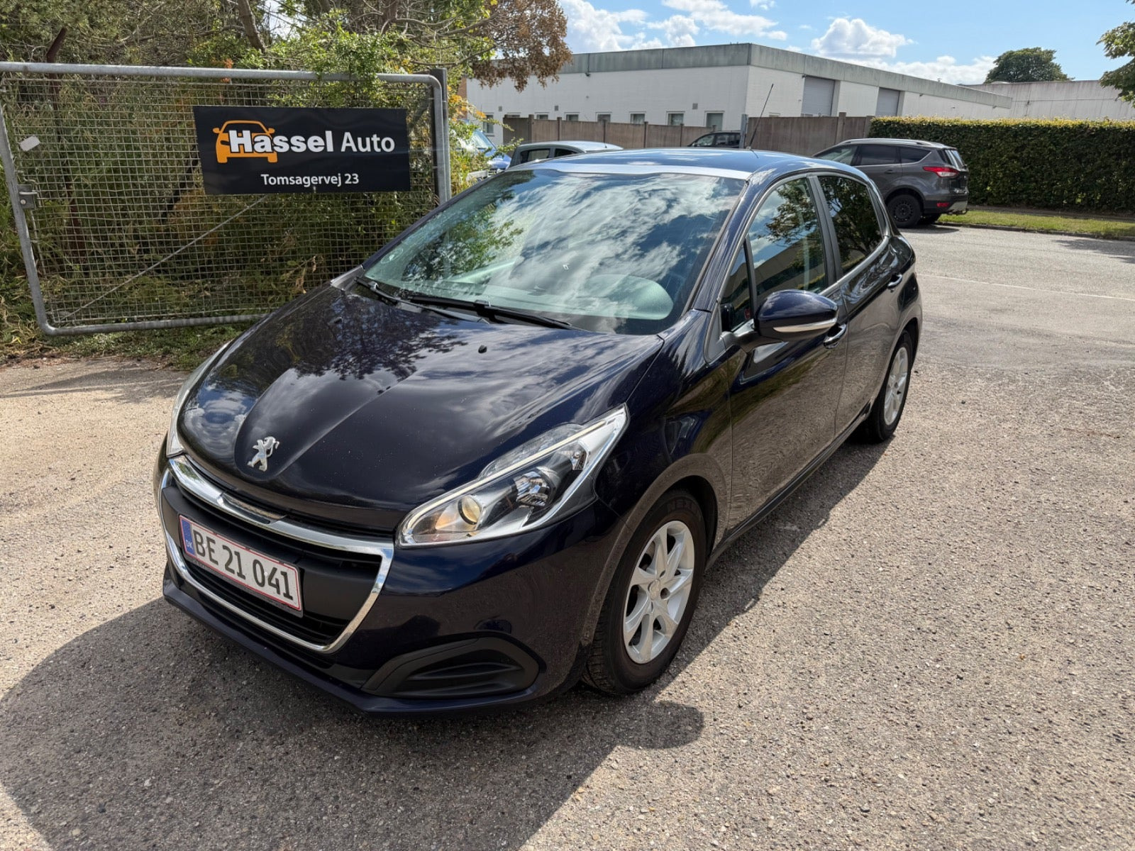 Grøn Peugeot 208 fra 2016