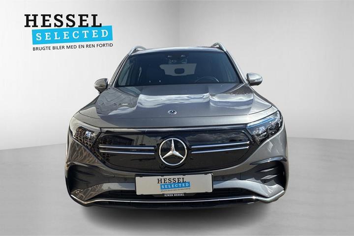 Grå Mercedes EQB350 fra 2023