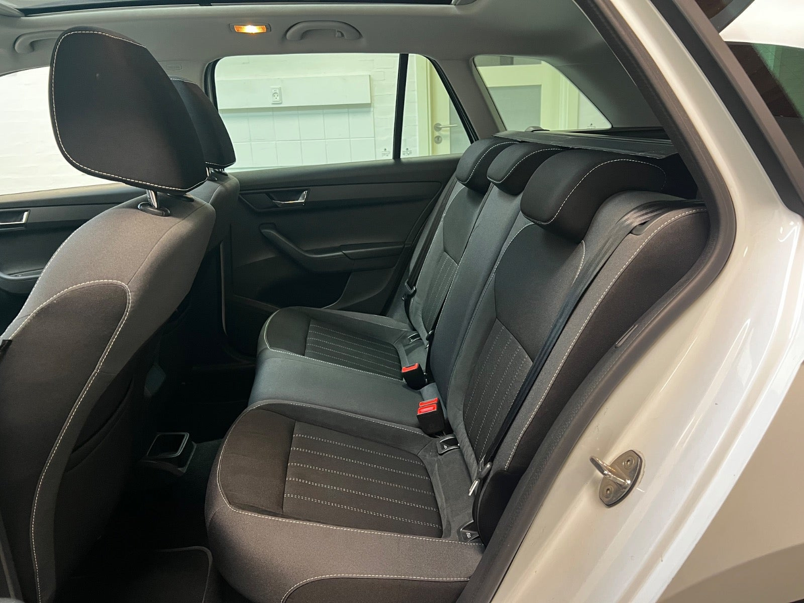 Hvid Skoda Fabia fra 2020