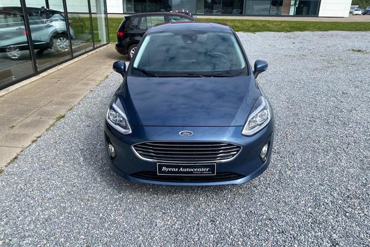 Blå Ford Fiesta fra 2019