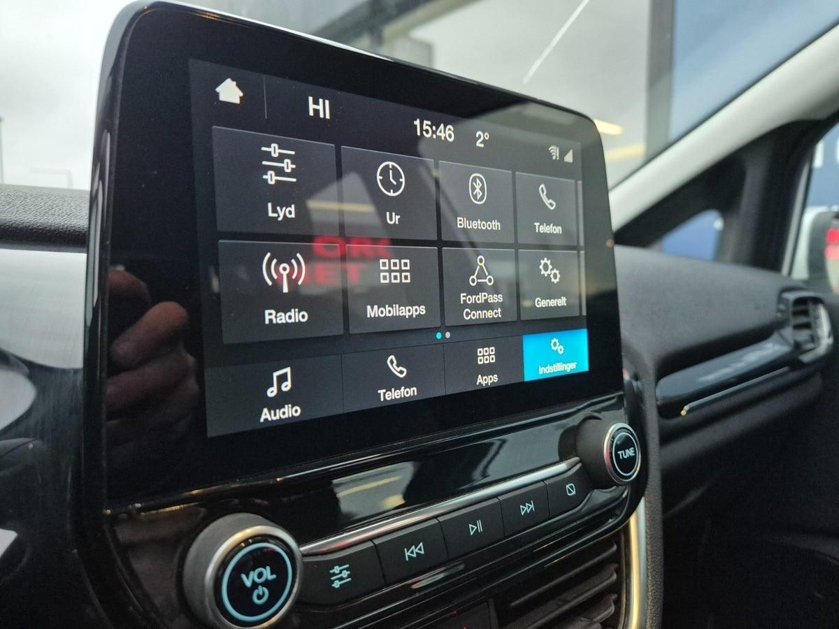 Hvid Ford Fiesta fra 2021