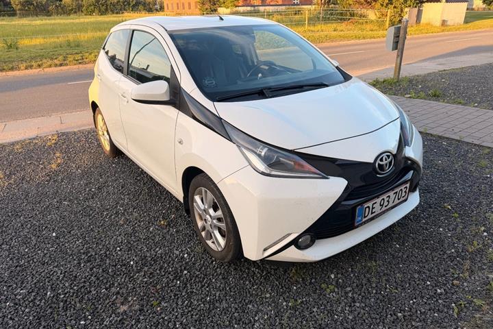undefined Toyota Aygo fra 2015