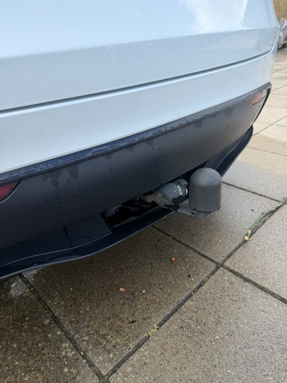 undefined Tesla Model Y fra 2023