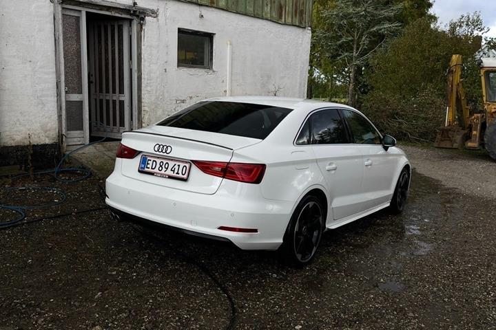 Sort Audi A3 fra 2015