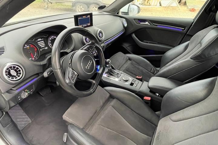 Sort Audi A3 fra 2015