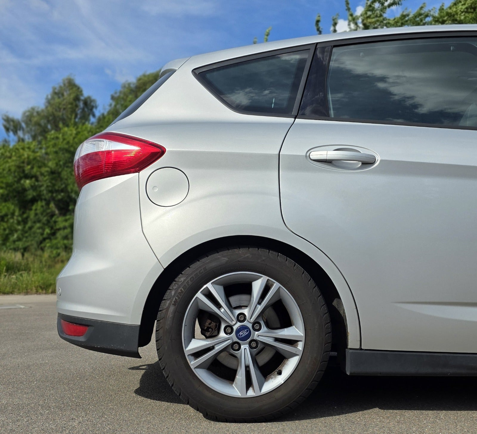 undefined Ford C-MAX fra 2015