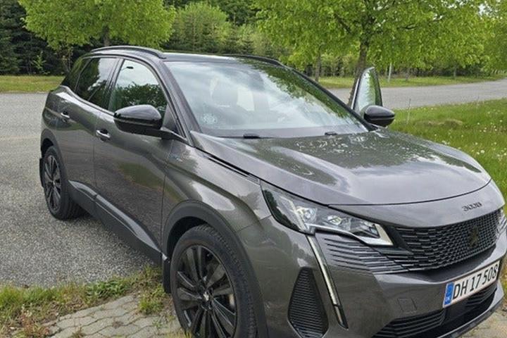 Sort Peugeot 3008 fra 2022