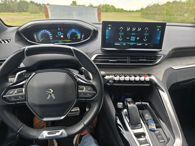 Sort Peugeot 3008 fra 2022