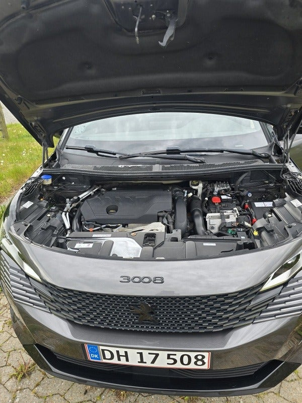 Sort Peugeot 3008 fra 2022
