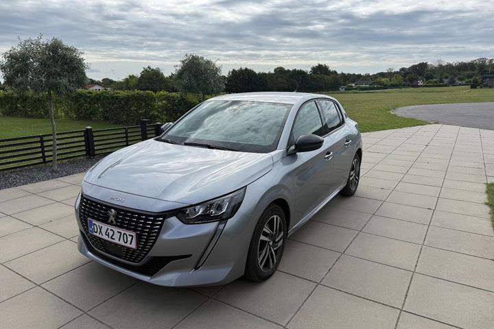 undefined Peugeot 208 fra 2023